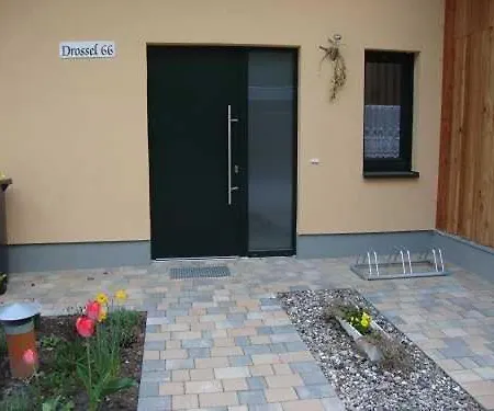 펜션 Doppelferienhaus Am & Wald 크라코프암지