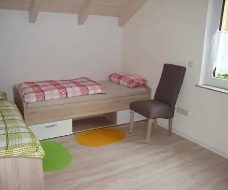 Doppelferienhaus Am & Wald 펜션 크라코프암지
