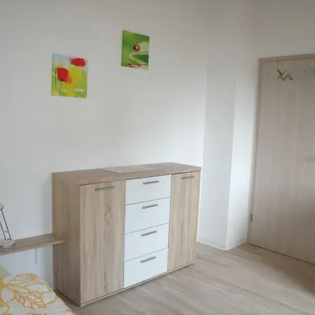 Doppelferienhaus Am & Wald * 크라코프암지